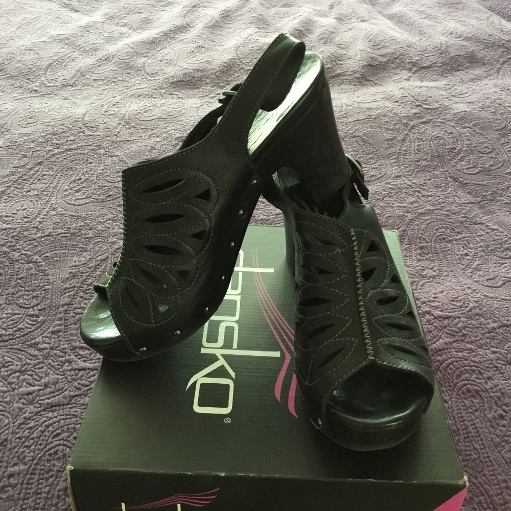 Shoes Sanals, size 11, dansko